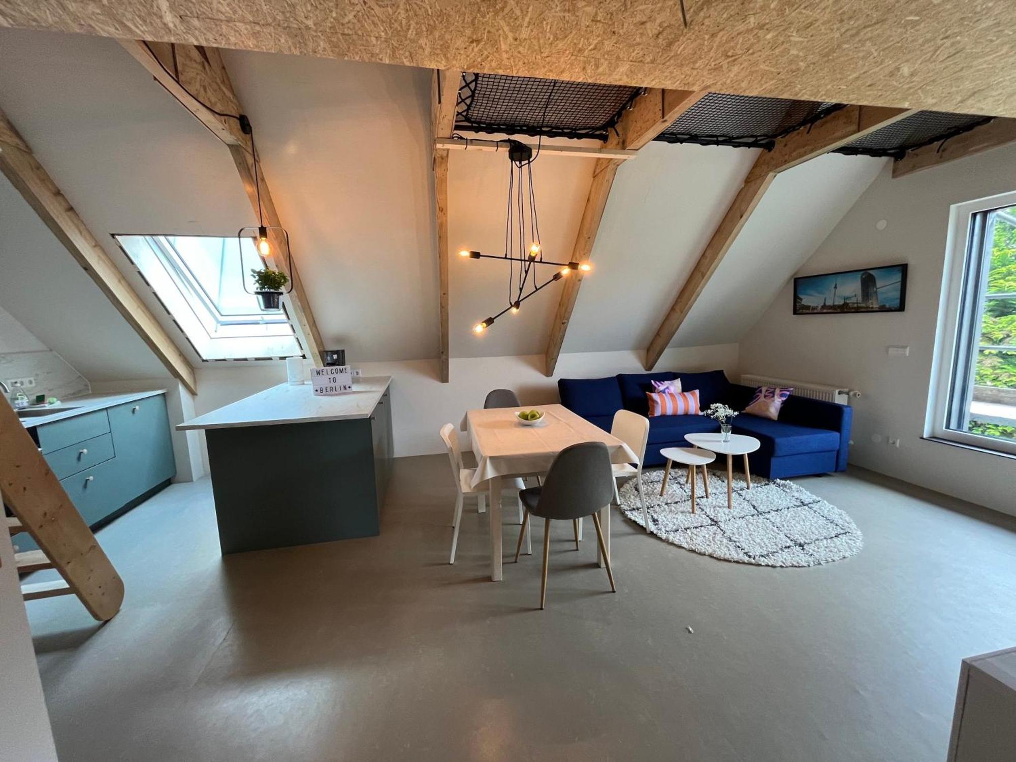 Quiet&cozy Perfect For Groups & Families & Business Trips, Near Ber Airport Apartment Berlin