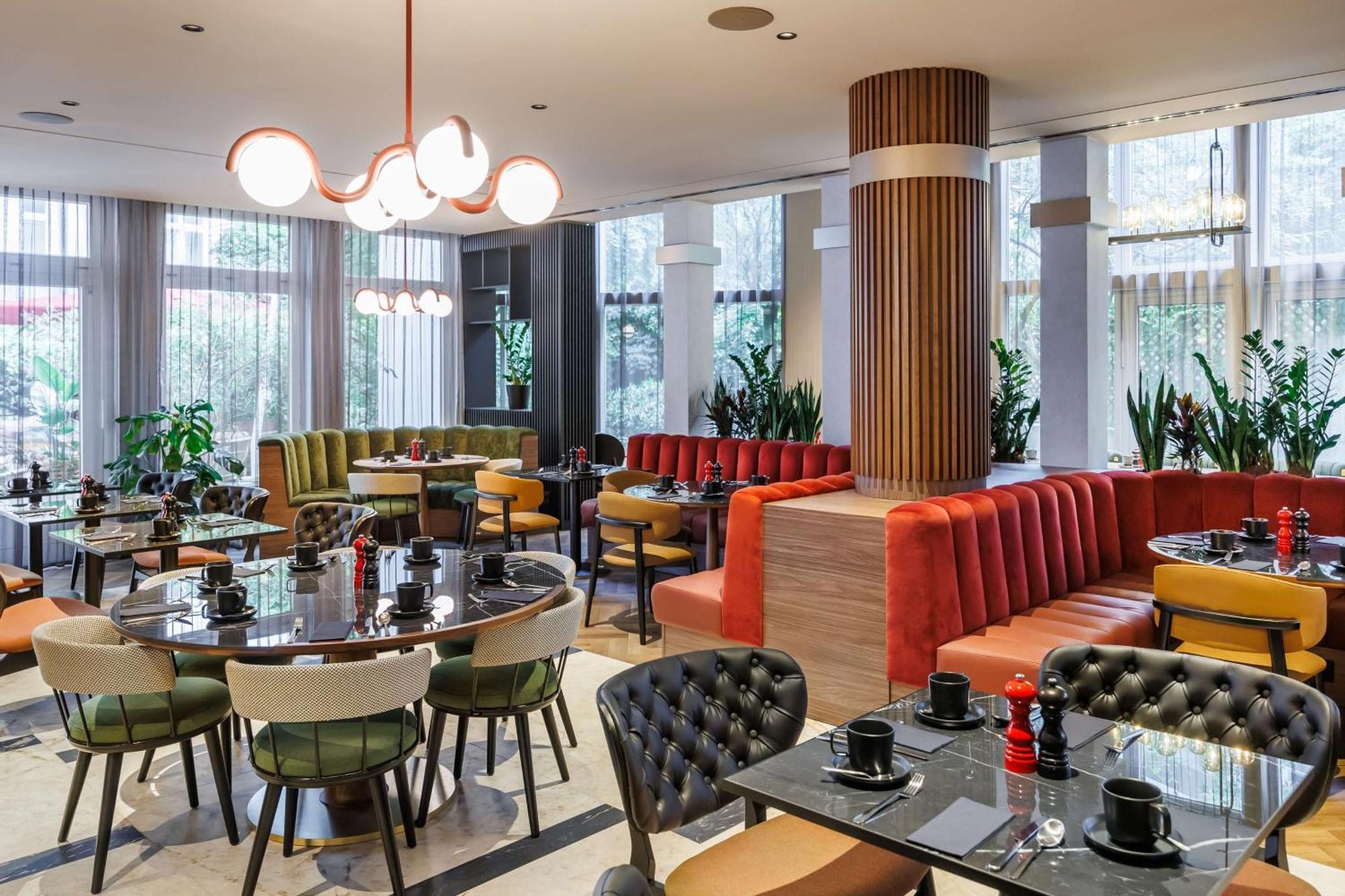 Radisson Red Kudamm Hotel