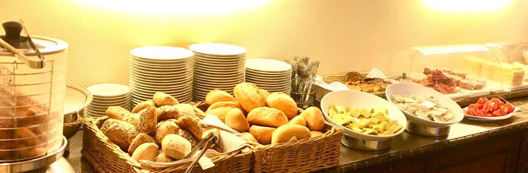 Hotel Kurfuerst Am Kurfuerstendamm