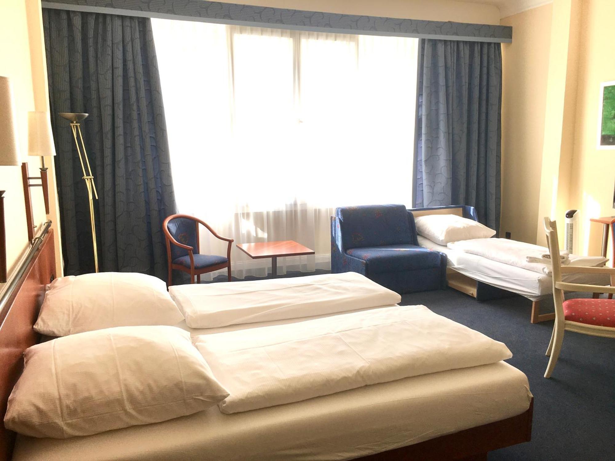 Kurfuerst Am Kurfuerstendamm Hotel