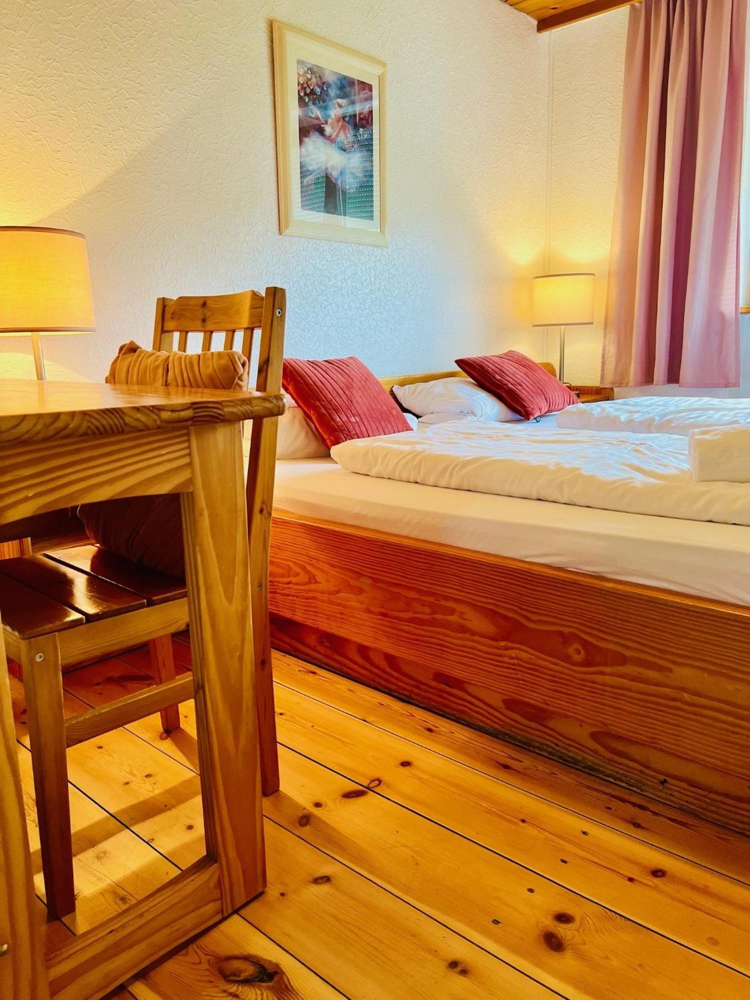 Hotel Nest 2*