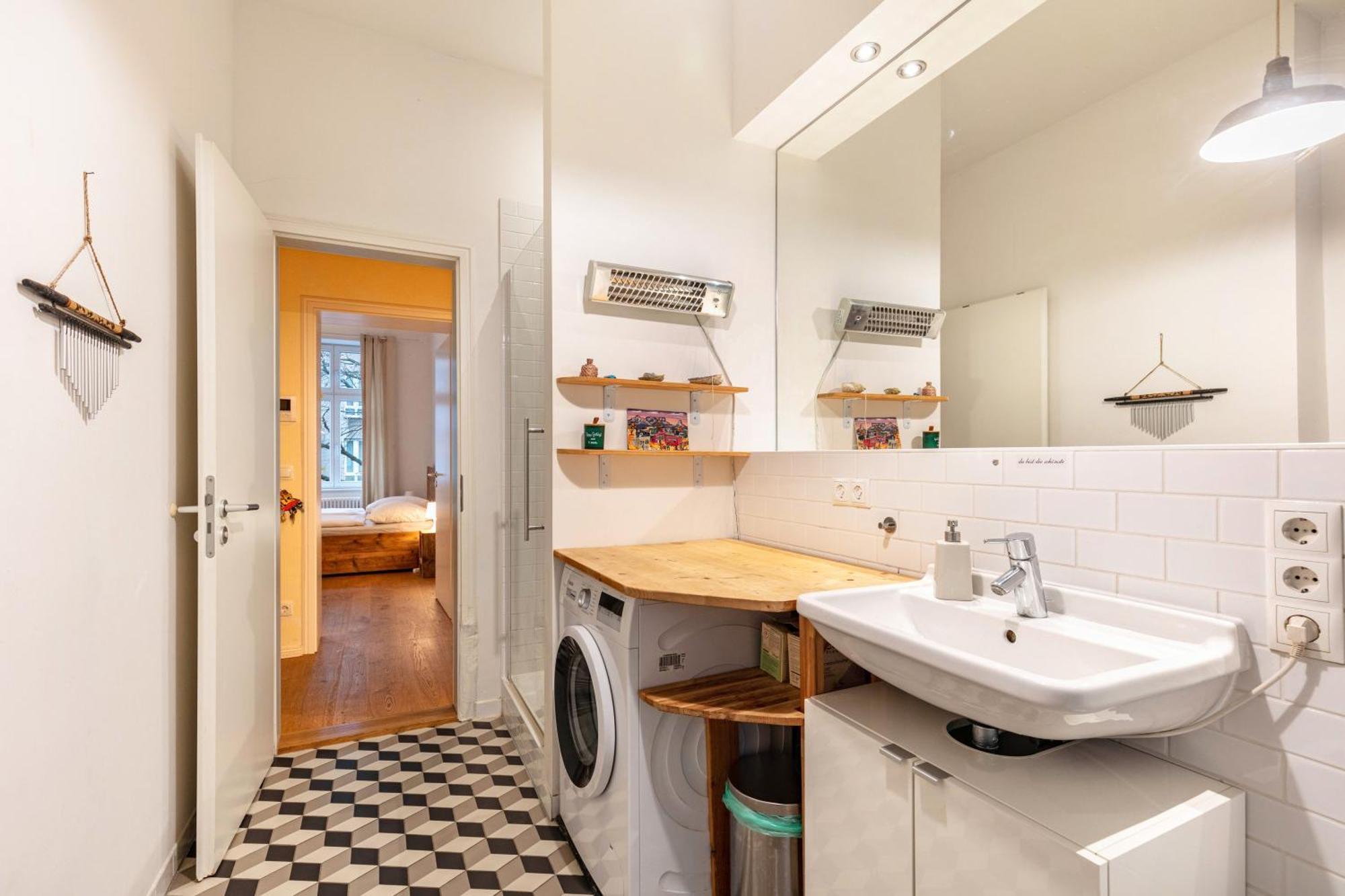 Schoene Dreizimmerwohnung Apartment *