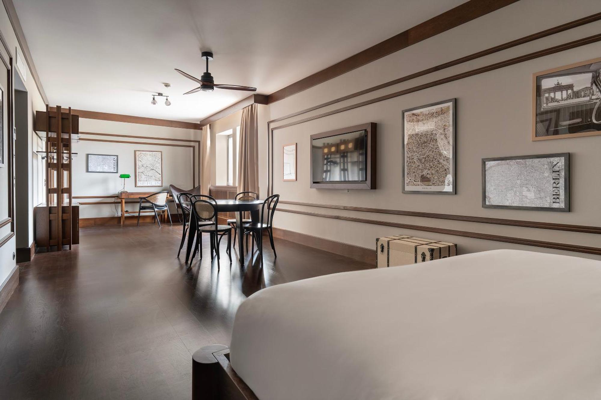 Precise Tale Potsdamer Platz Aparthotel 4*