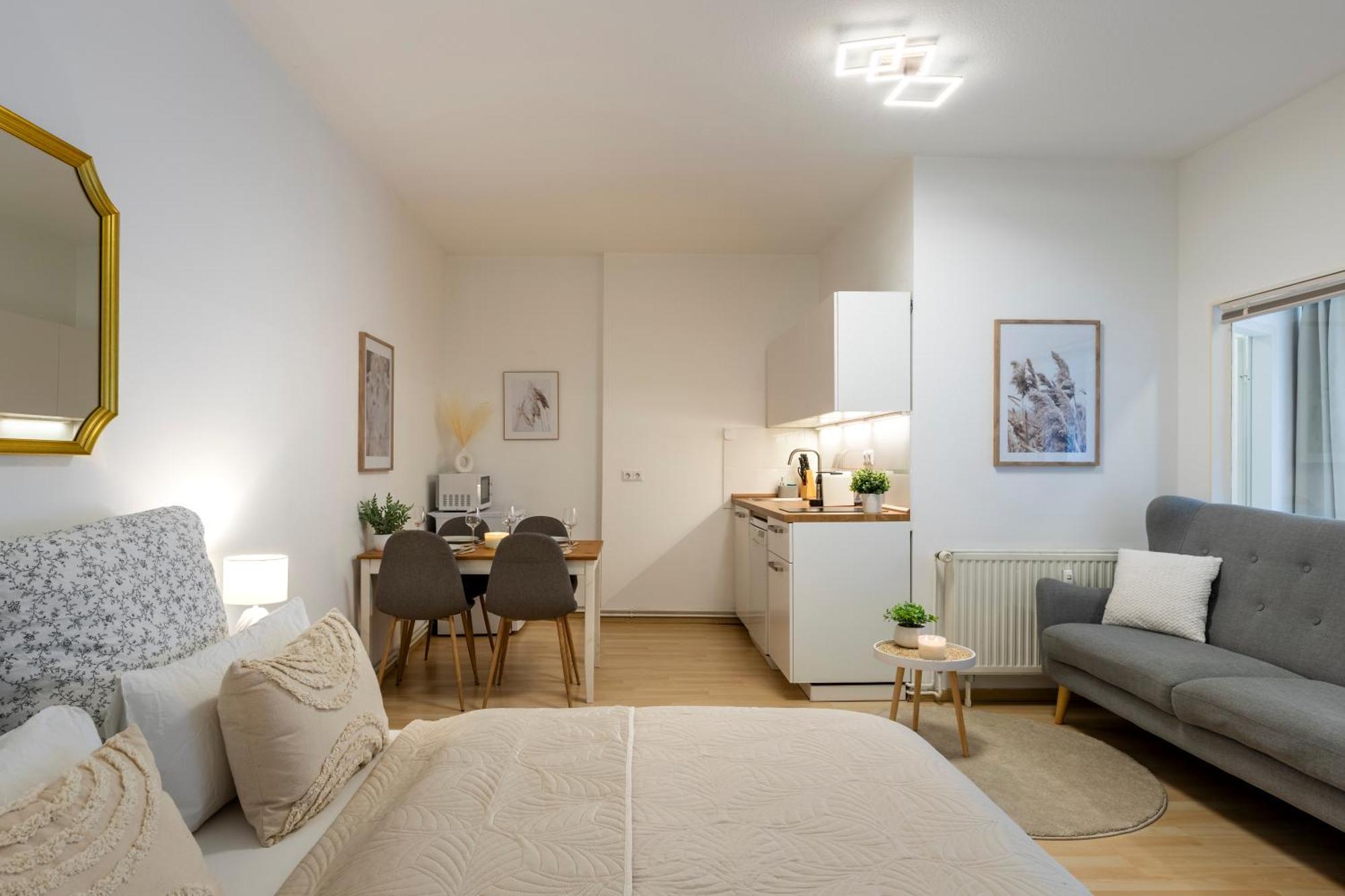 Lovely Place In The Heart Of Prenzlauer Berg Apartment *
