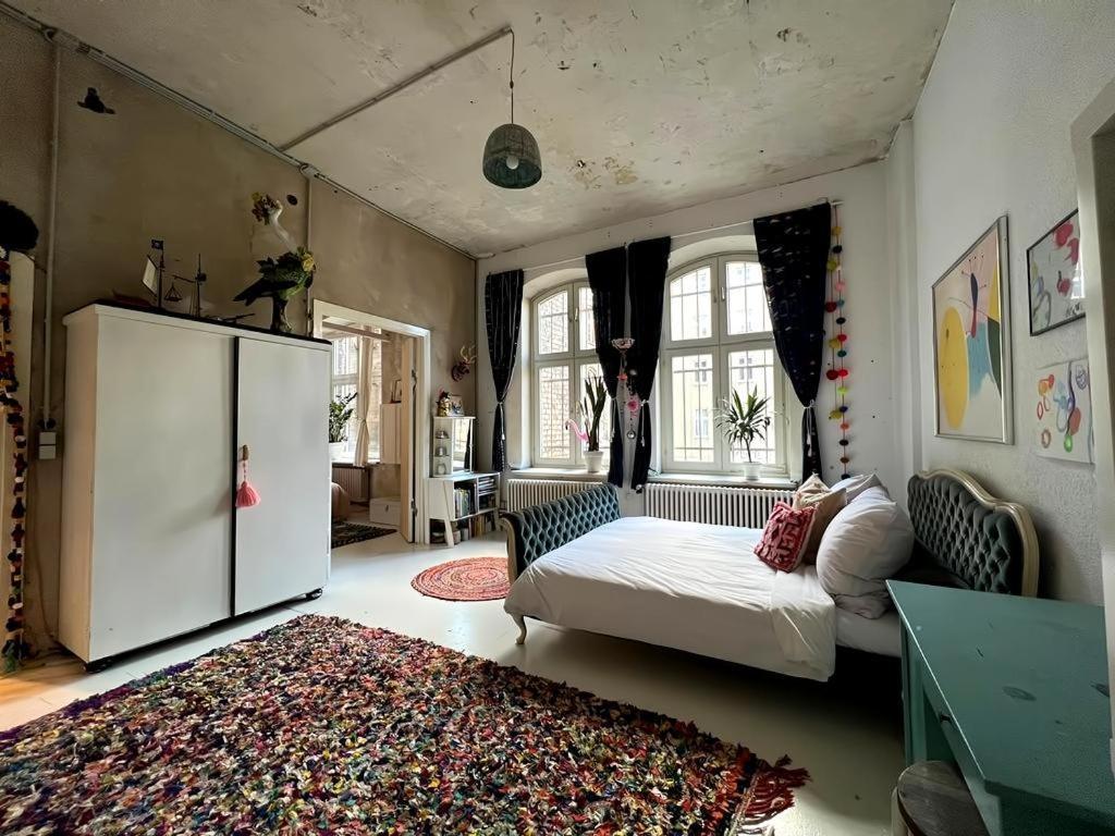 Apartment Artisanal Warehouse Conversion