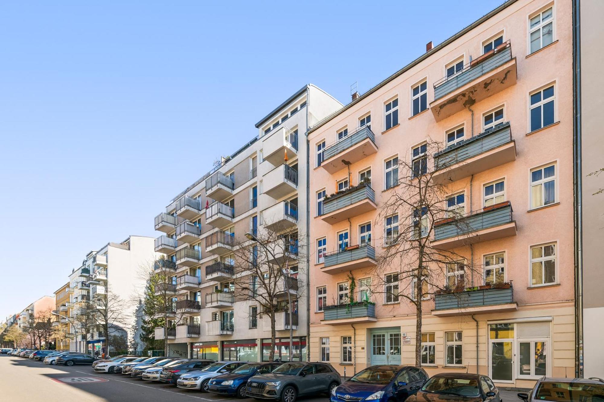 Spacious 2-bedroom In The Heart Of Friedrichshain Apartment *