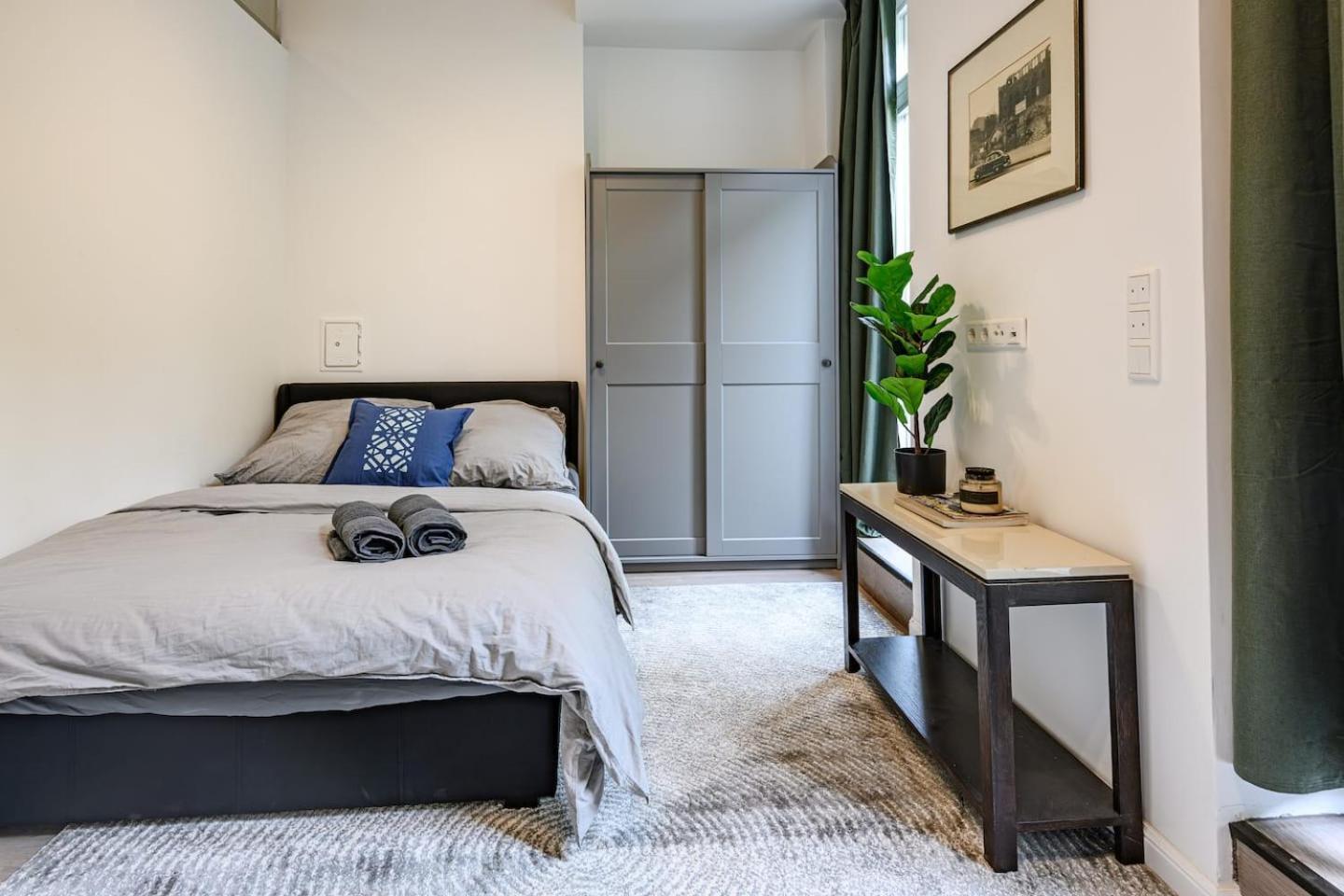 Cozy Lofts Next To Berliner Apartment