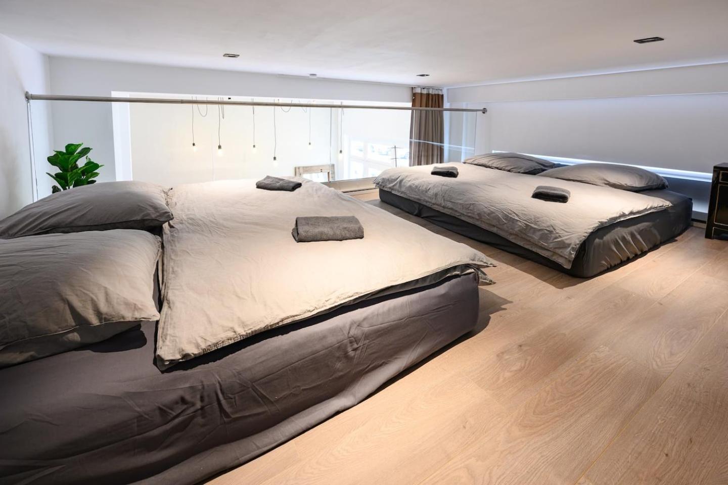 Cozy Lofts Next To Berliner Apartment