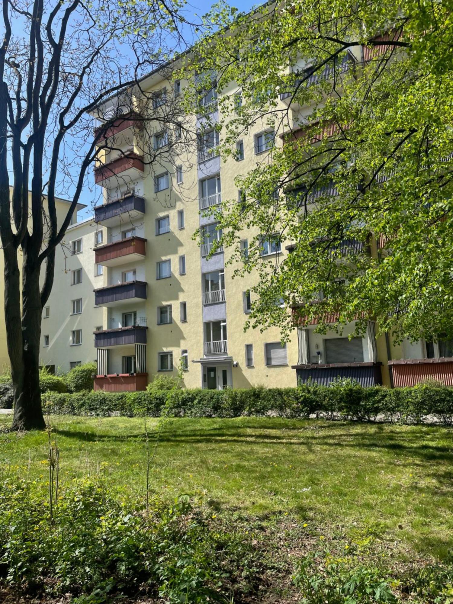 Kurfuerstendamm Quiet 1,5 Near Ludwig Kirch Platz Apartment Berlin