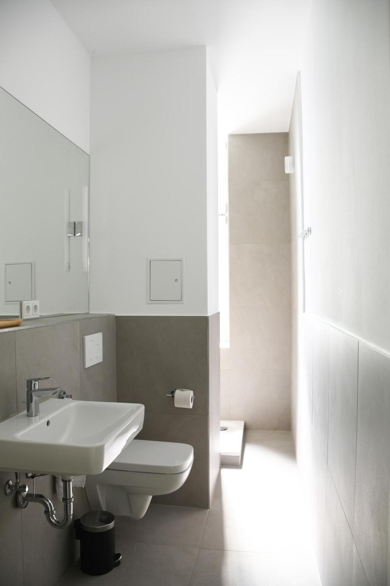 Apartment Nook X Salon - Gallery-apartment In Friedrichshain *