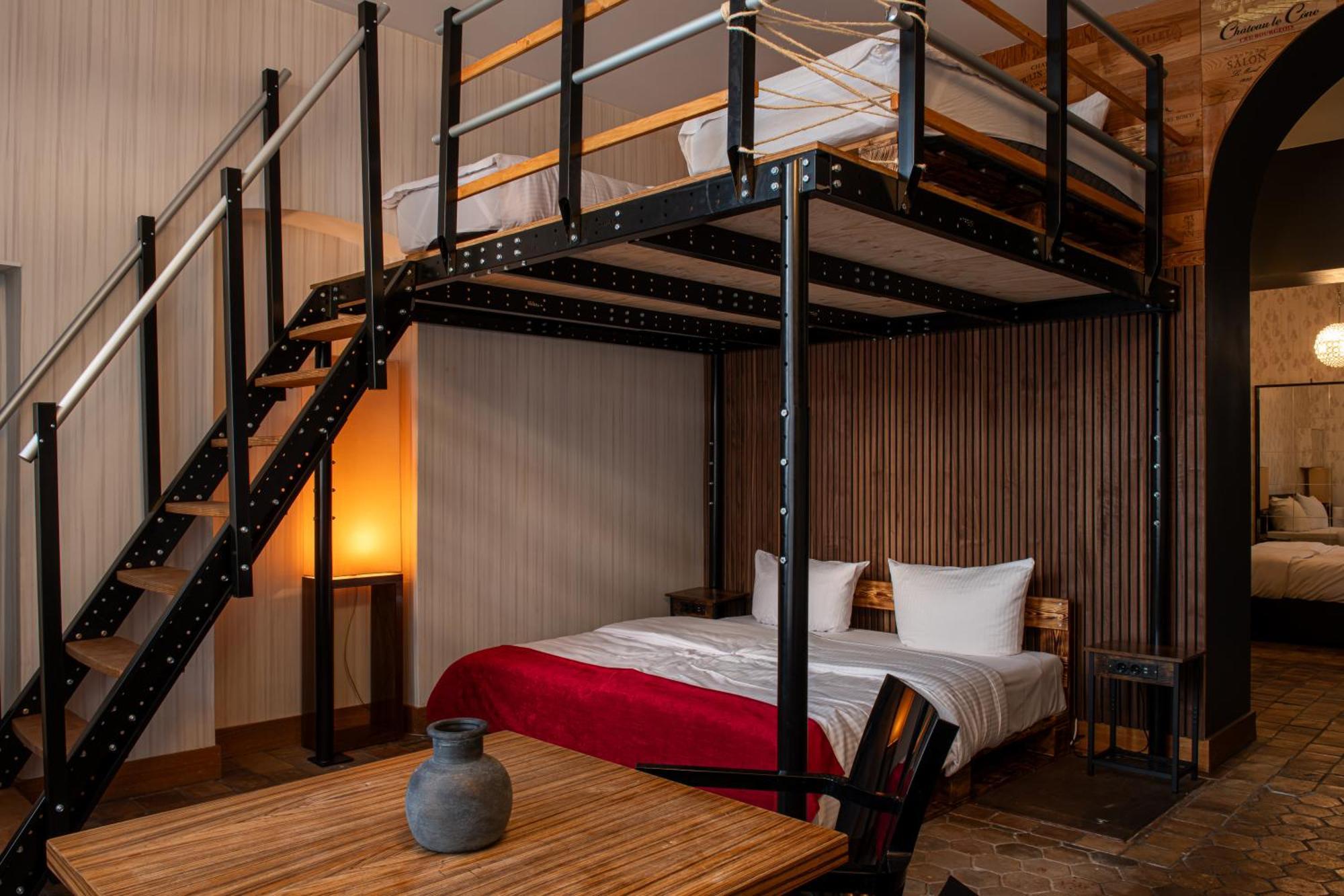 Hotel Adele Am Alex 3*