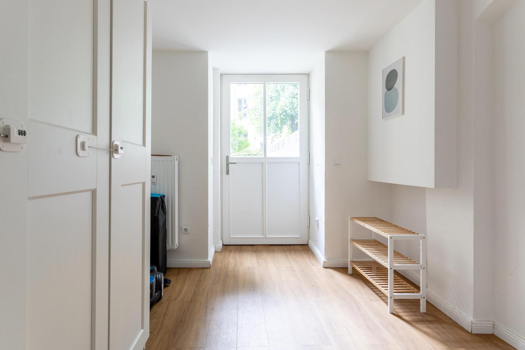 Global Living - Design I I Beamer I Kitchen I Terrace I * Berlin