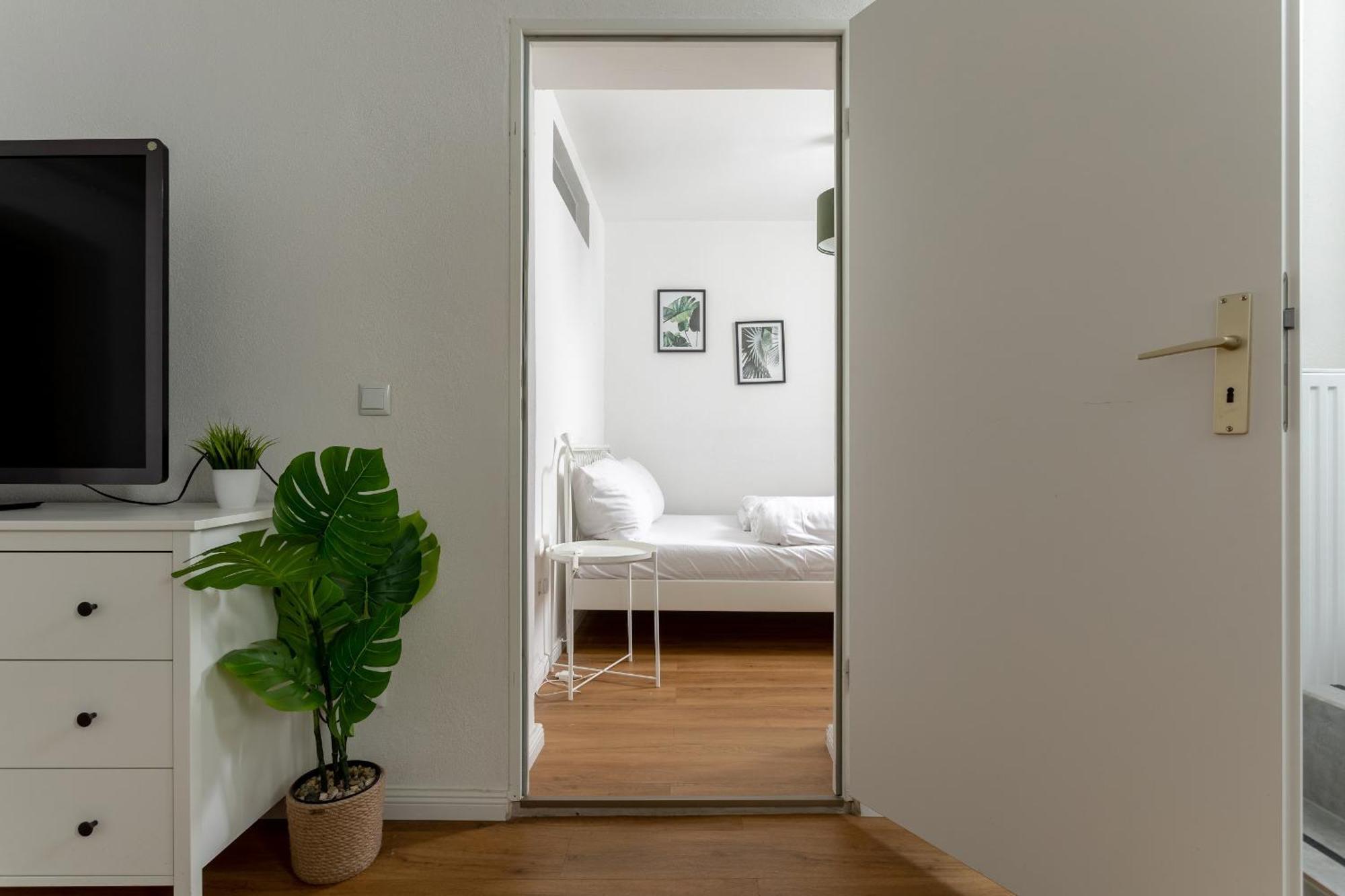 Apartment Global Living - Design I I Beamer I Kitchen I Terrace I