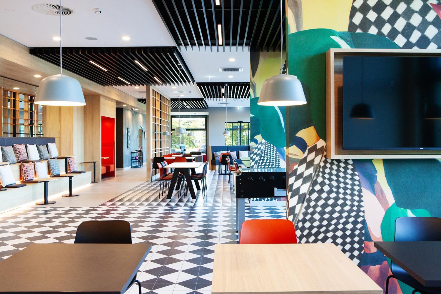 Ibis Budget Airport * Berlim