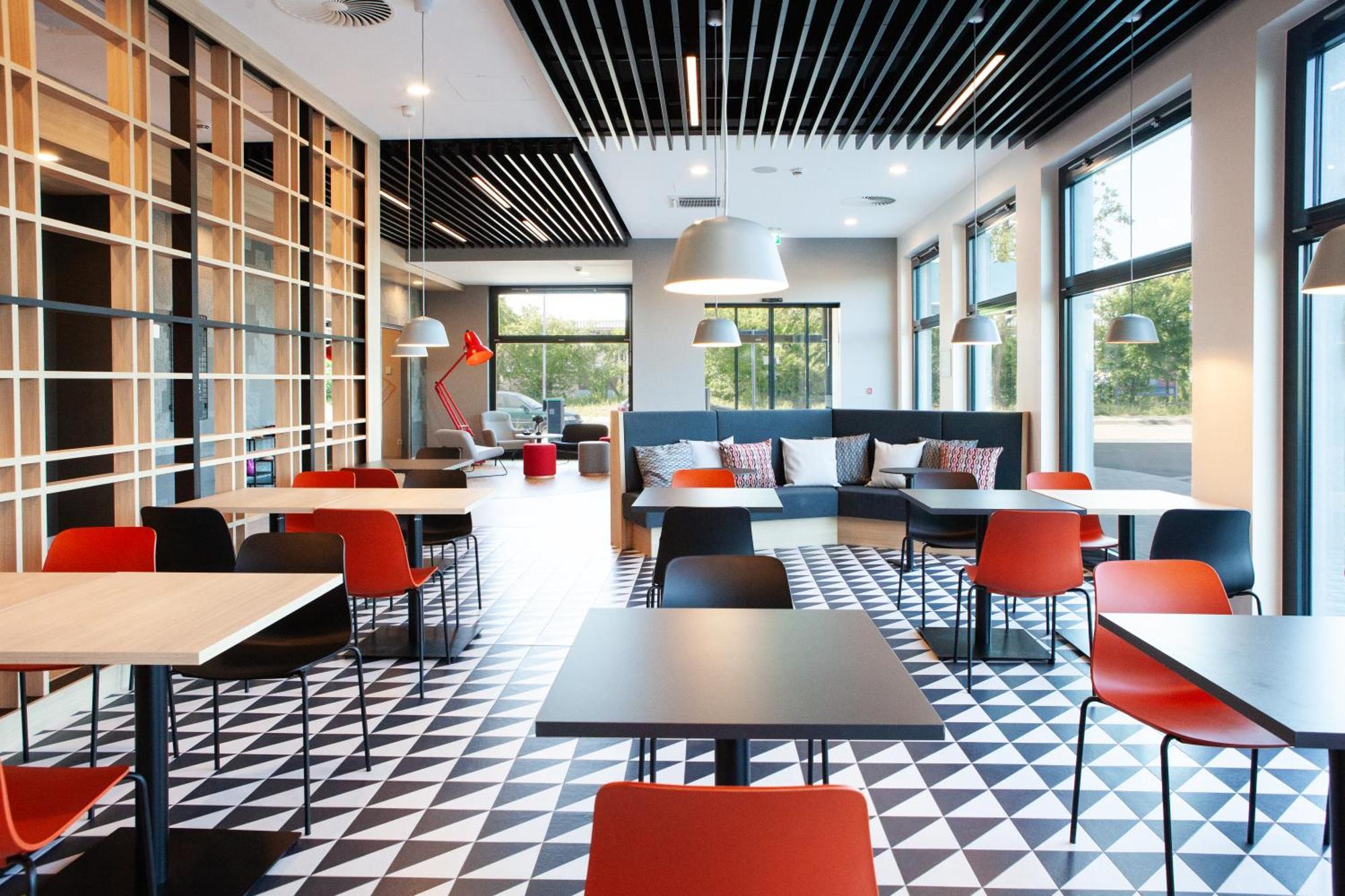 Ibis Budget Airport Hotel Berlim