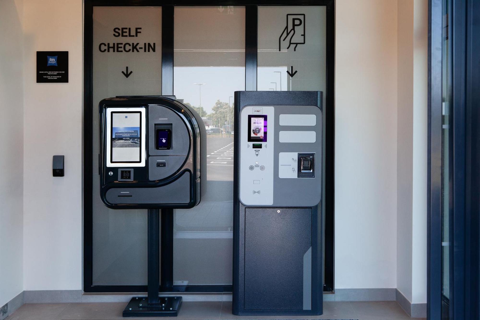 Ibis Budget Airport * Berlin