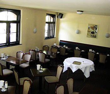 Hotel Queens Park
