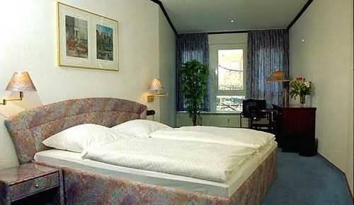 Panorama Am Kurfuerstendamm 3* Berlim