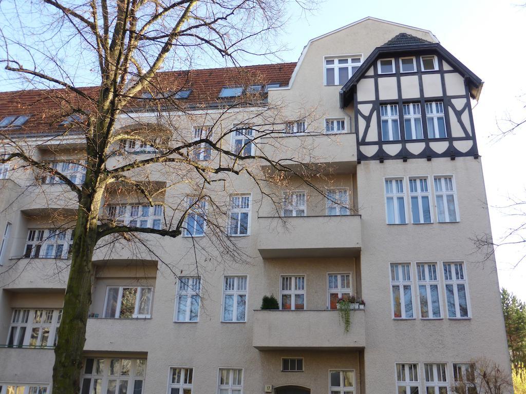 Aparthotel Dahlie & Nelke *