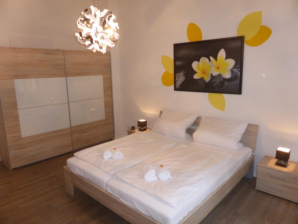 Aparthotel Dahlie & Nelke Berlin