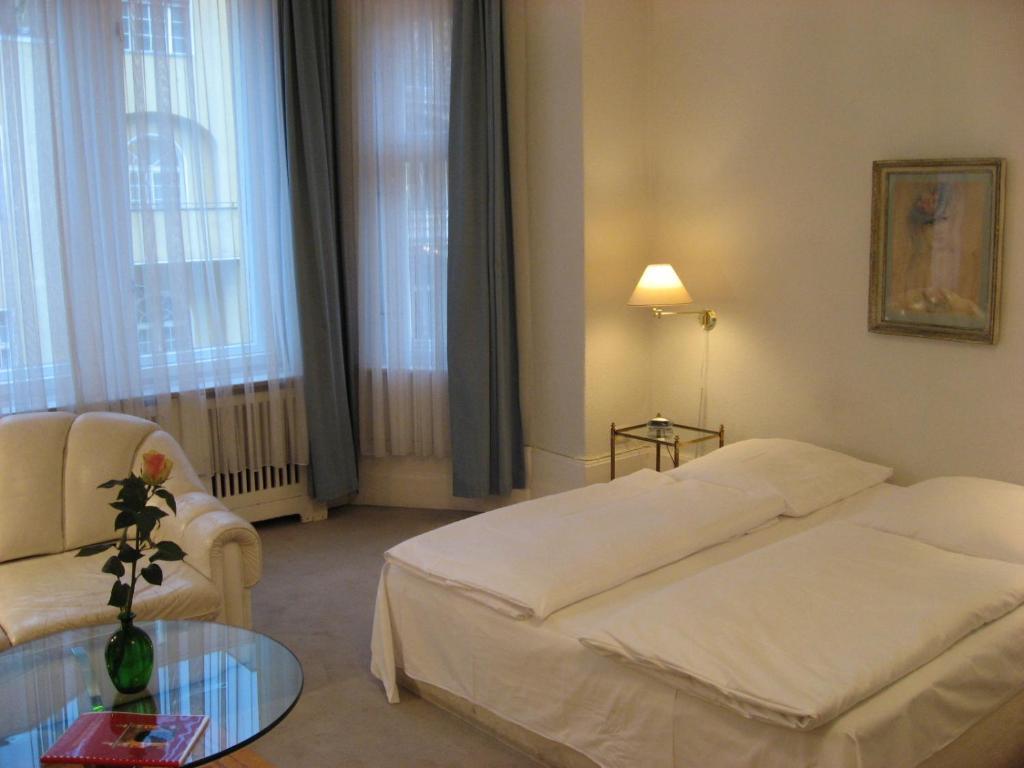 Midi City West Am Ku'damm Hotel 3*