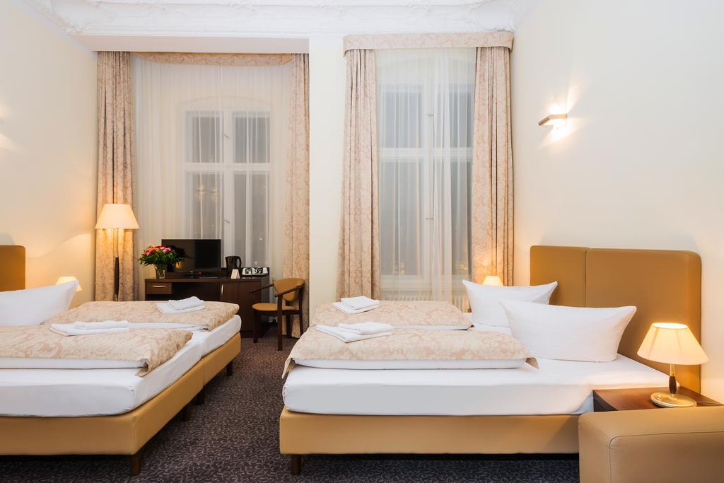 Hotel Upper Kurfuerstendamm 3*