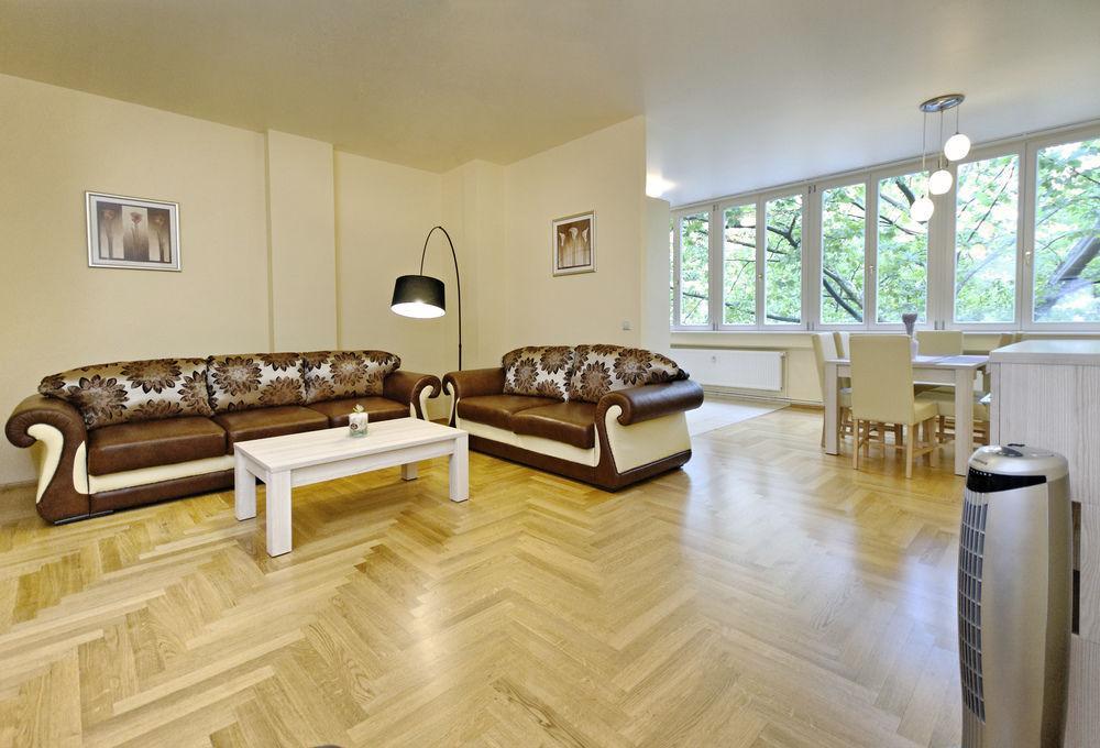 Youth Apartments - Ku'Damm Berlin