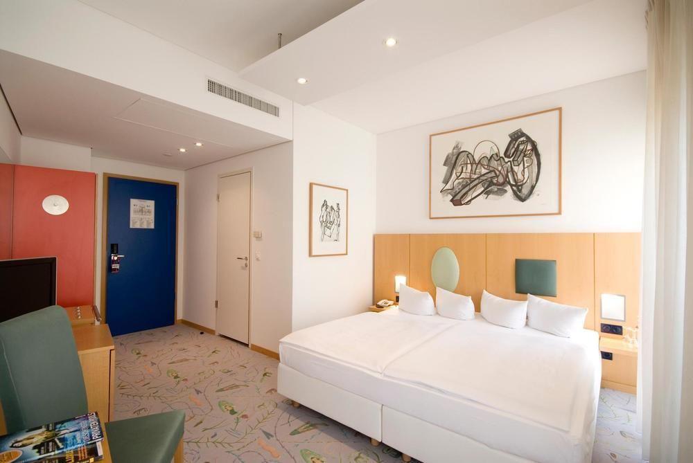 Radisson Red Kudamm 4* Berlin