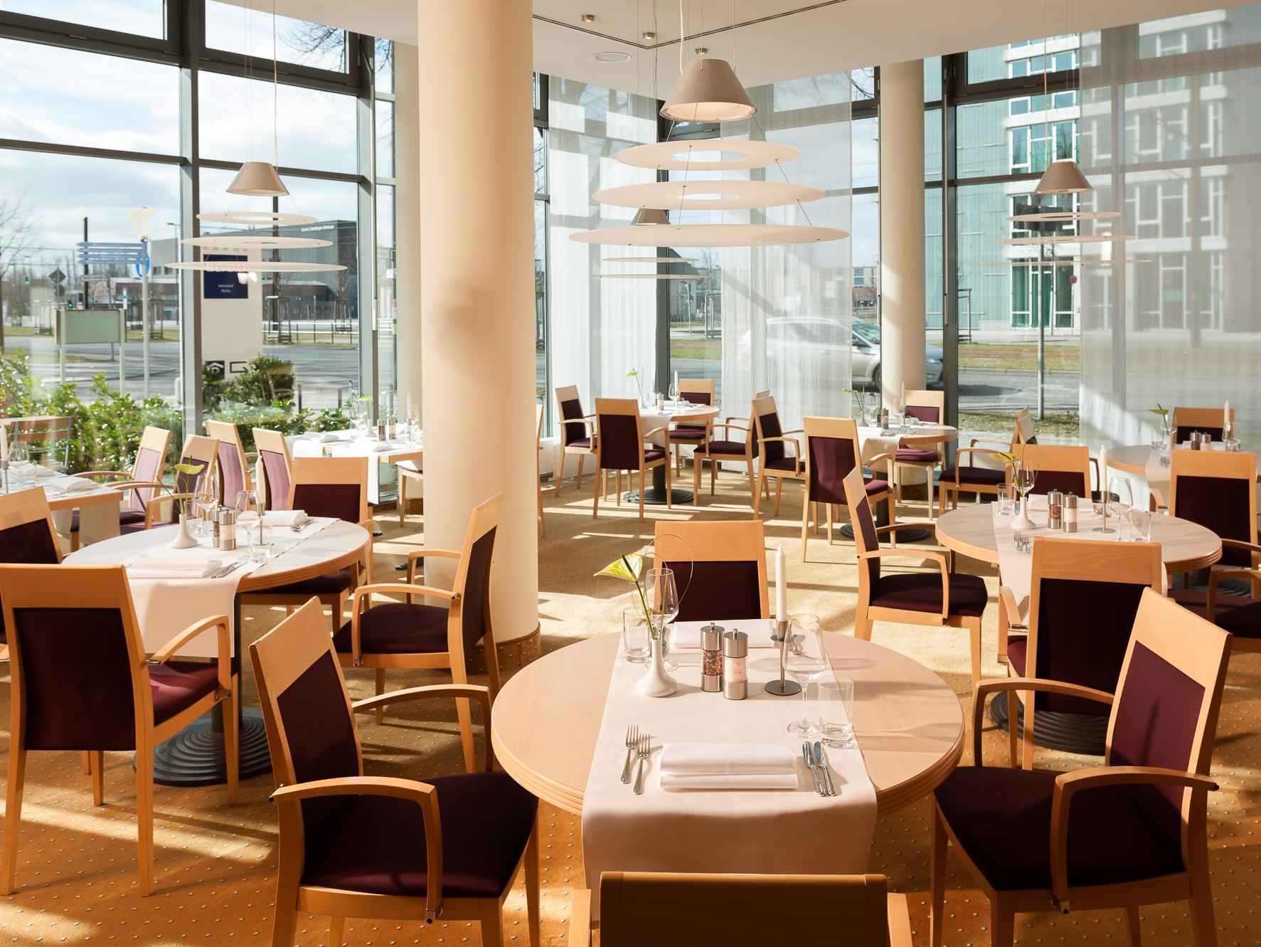 Essential By Dorint Berlin-adlershof Hotel