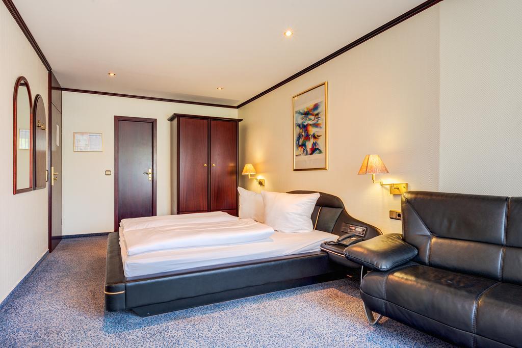 Hotel Panorama Am Kurfuerstendamm 3*