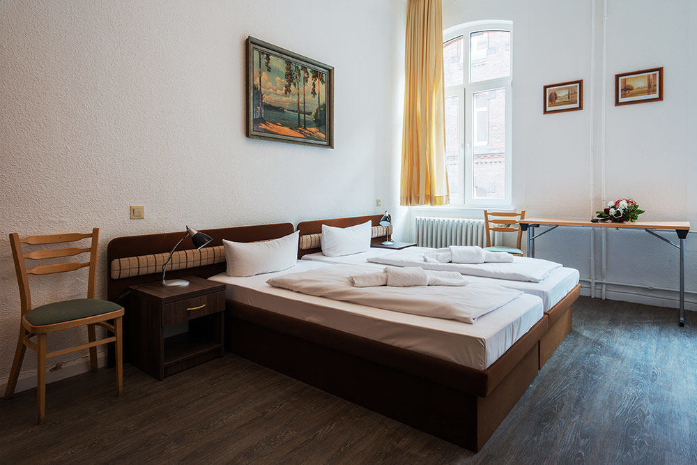 Queens Park Hotel