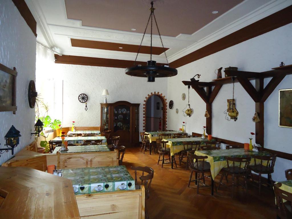 Hotel-pension Insel Rugen Guest house Berlin