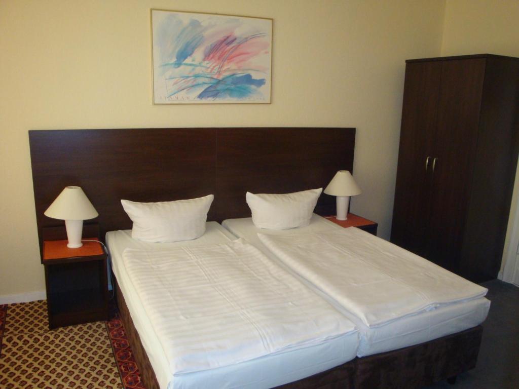 Hotel-pension Austriana Guest house Berlin
