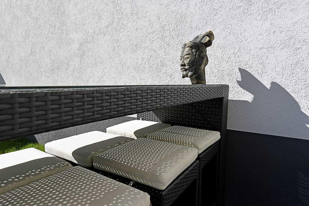 Bananas Hotel And Guesthouse Berlin