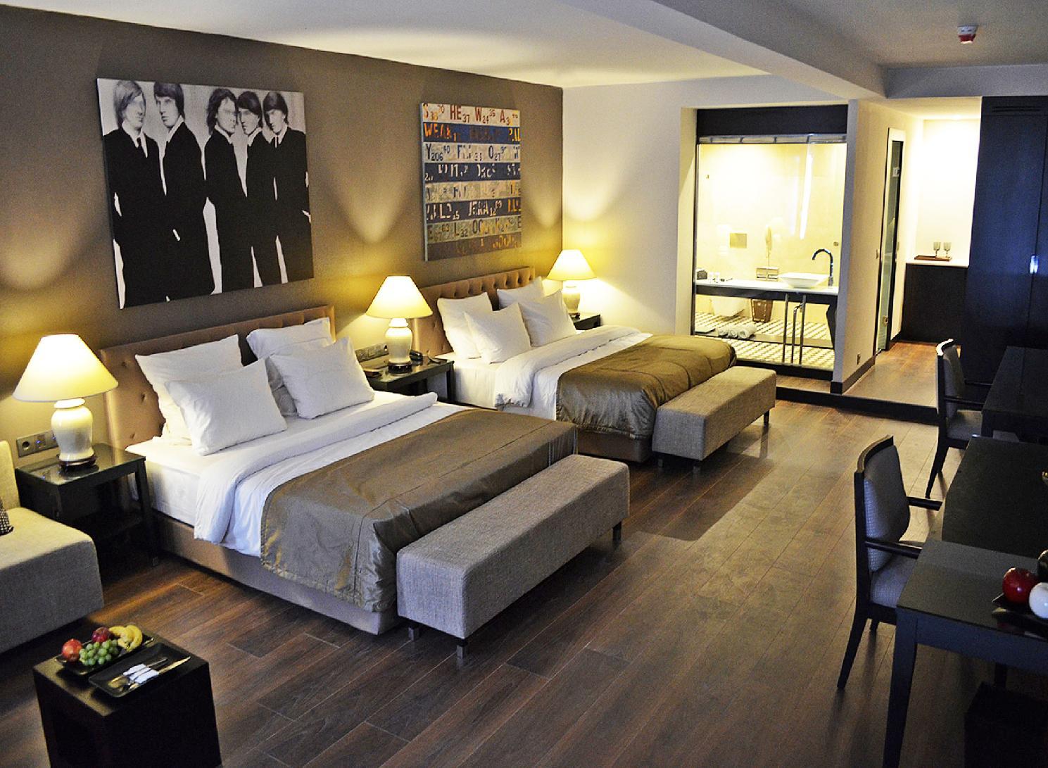Hotel Quentin Boutique 4*