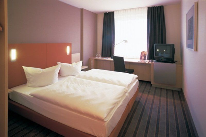 Essential By Dorint Berlin-adlershof Hotel 3*