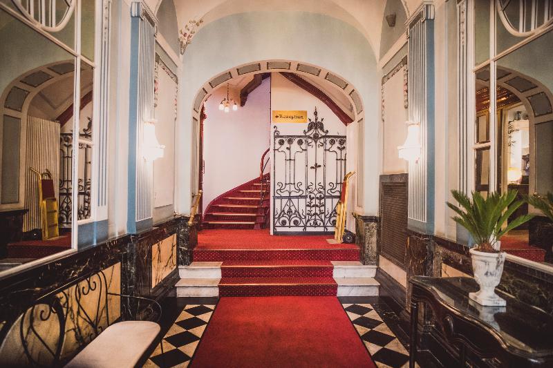 Henri Kurfuerstendamm Hotel Berlin