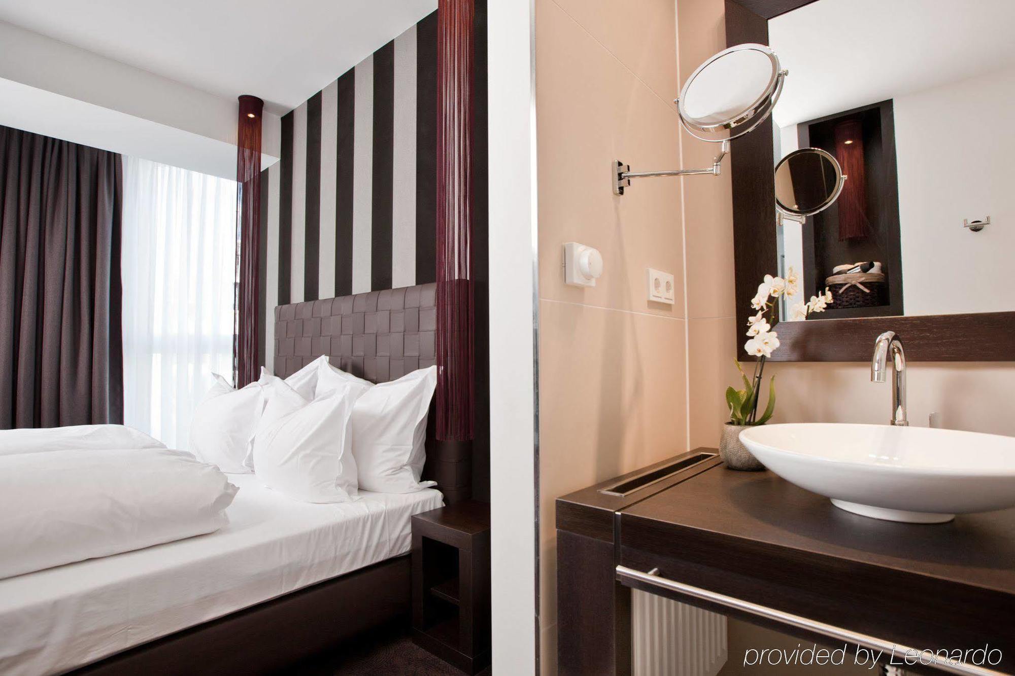 Goodman's Living * Berlin