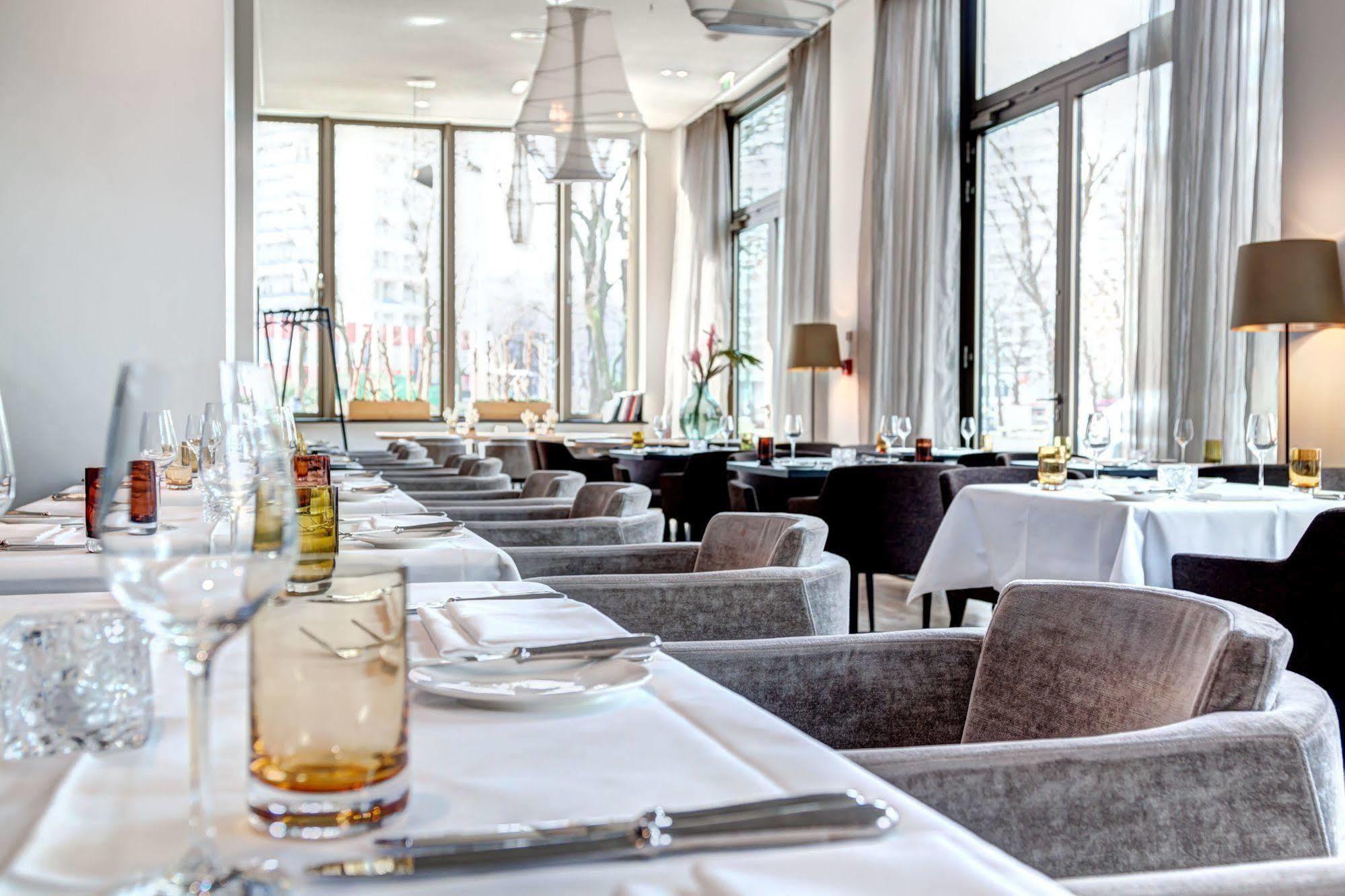 Cosmo Mitte 4*