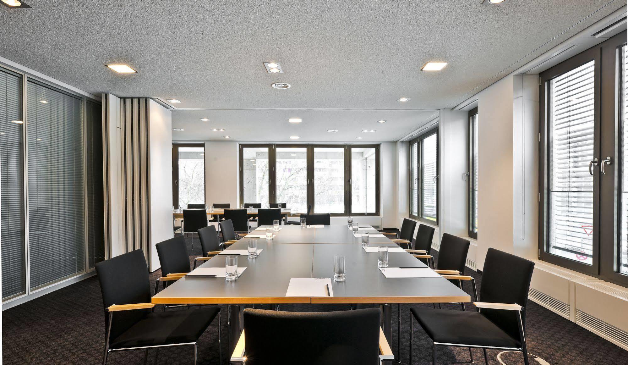 Hotel Cosmo Mitte 4*