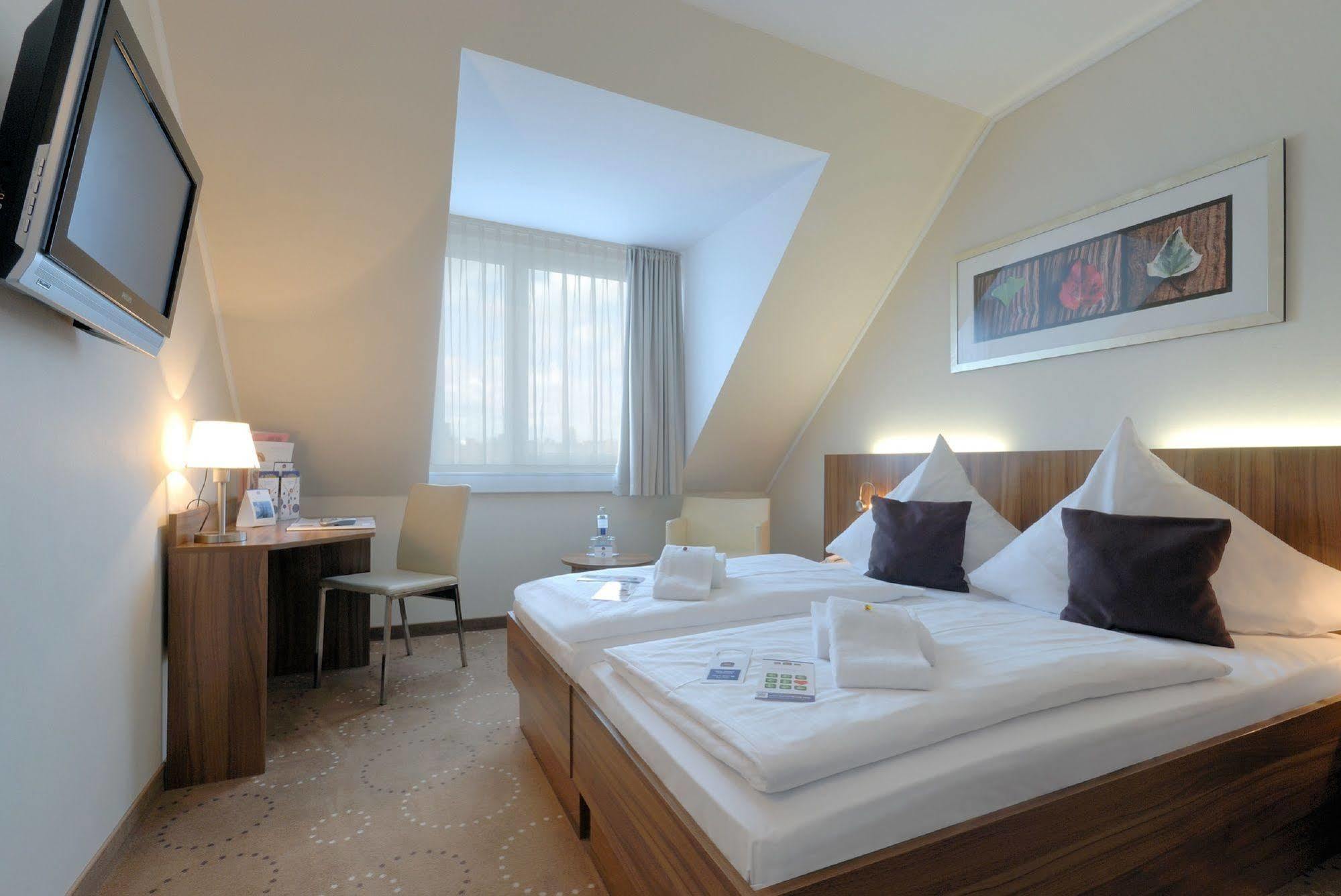Hotel City-ost 3*