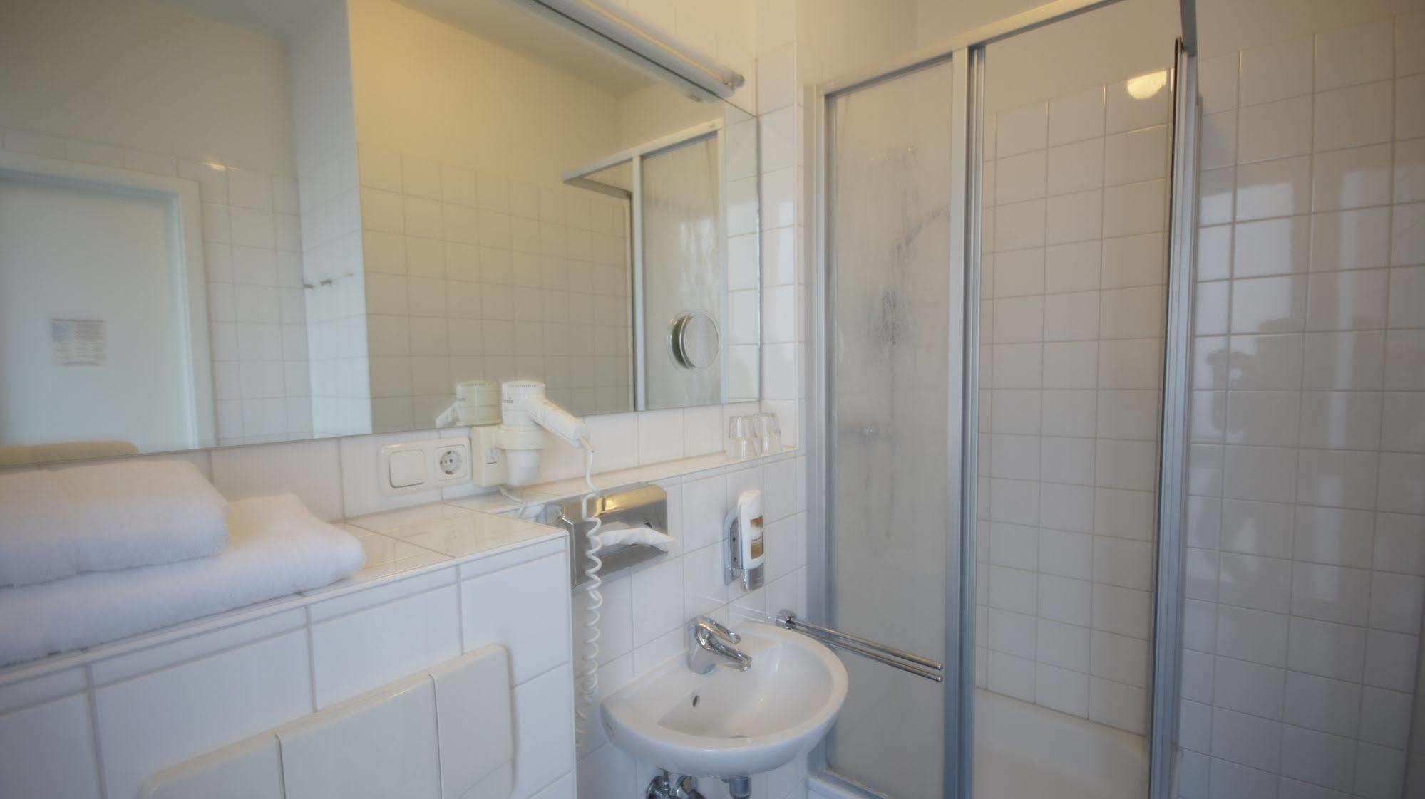 Midi Parkhotel Mitte Guest house Berlin