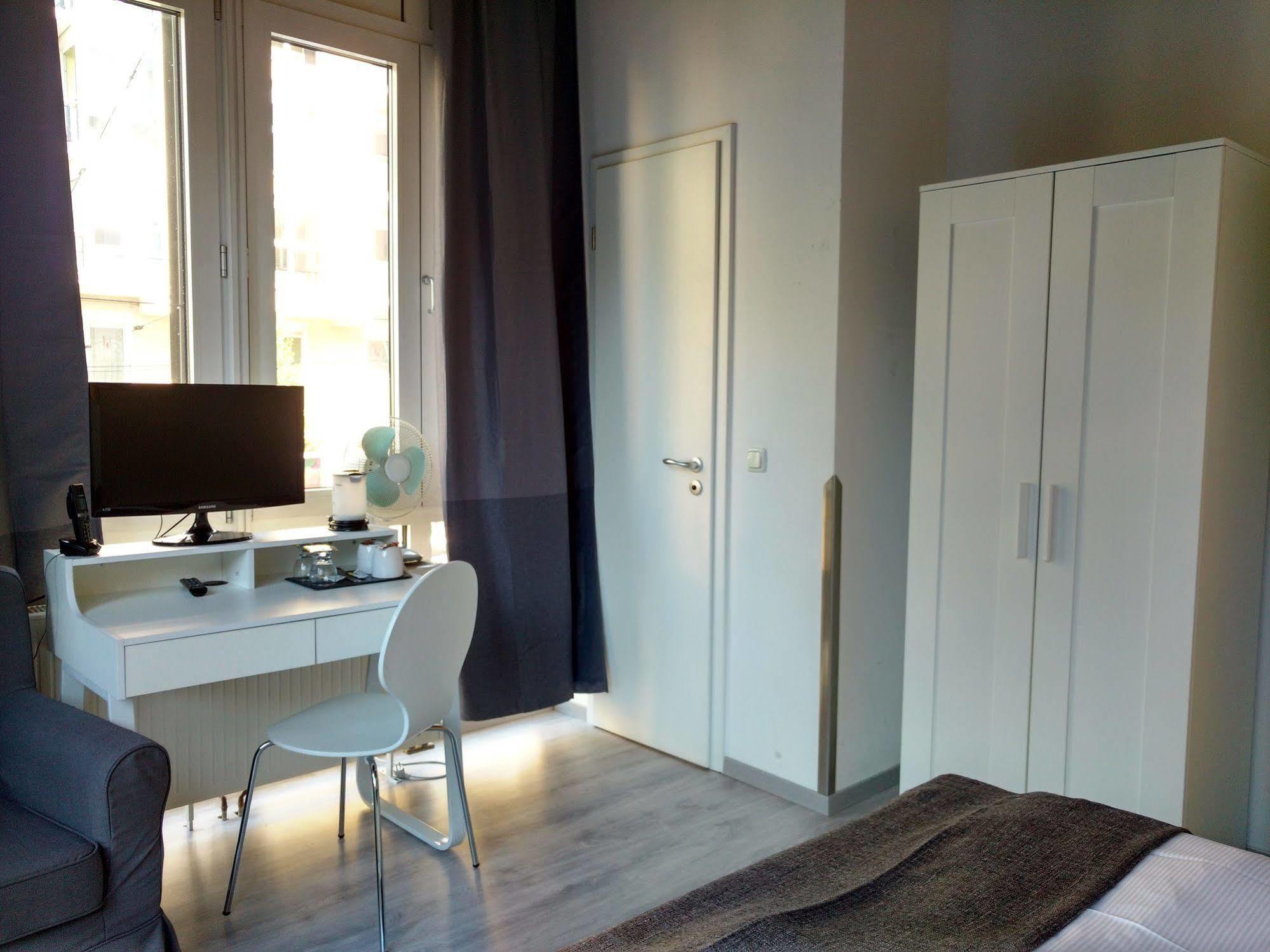 Guest house Midi Parkhotel Mitte