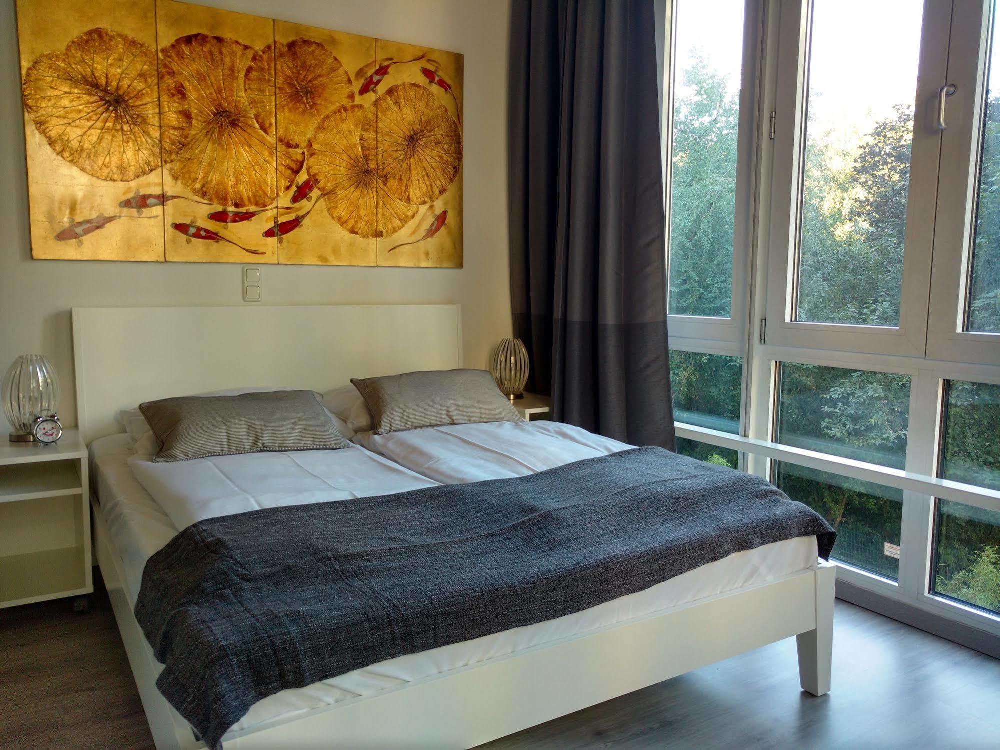 Guest house Midi Parkhotel Mitte 3*