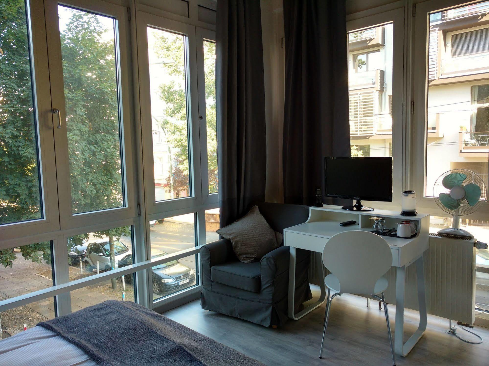 Guest house Midi Parkhotel Mitte