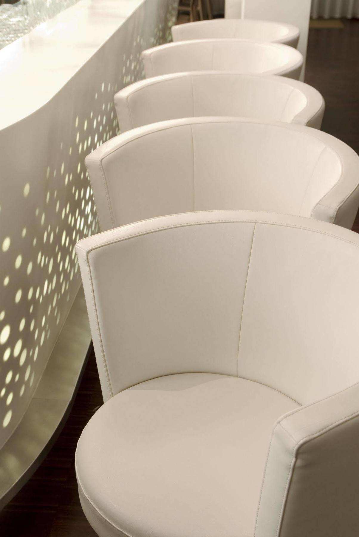 Hotel Radisson Red Kudamm 4*