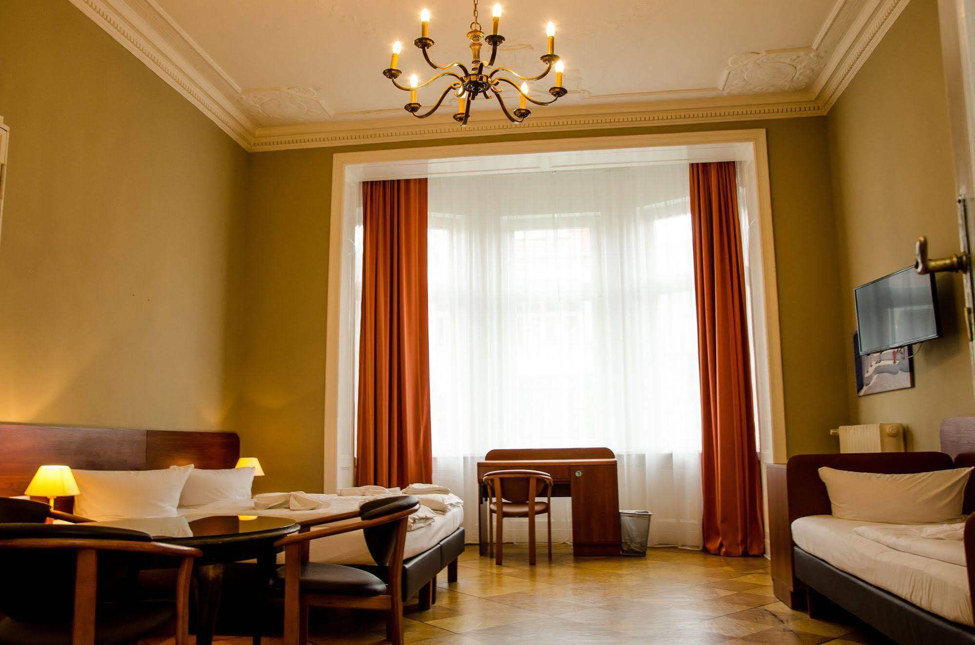 Hotel Astrid Am Kurfuerstendamm 3*