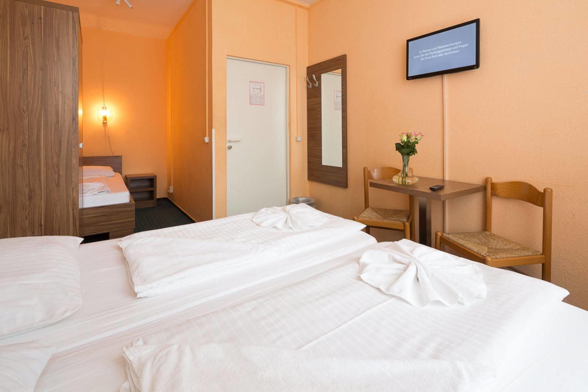 Ansbach Am Kadewe Hotel Berlin