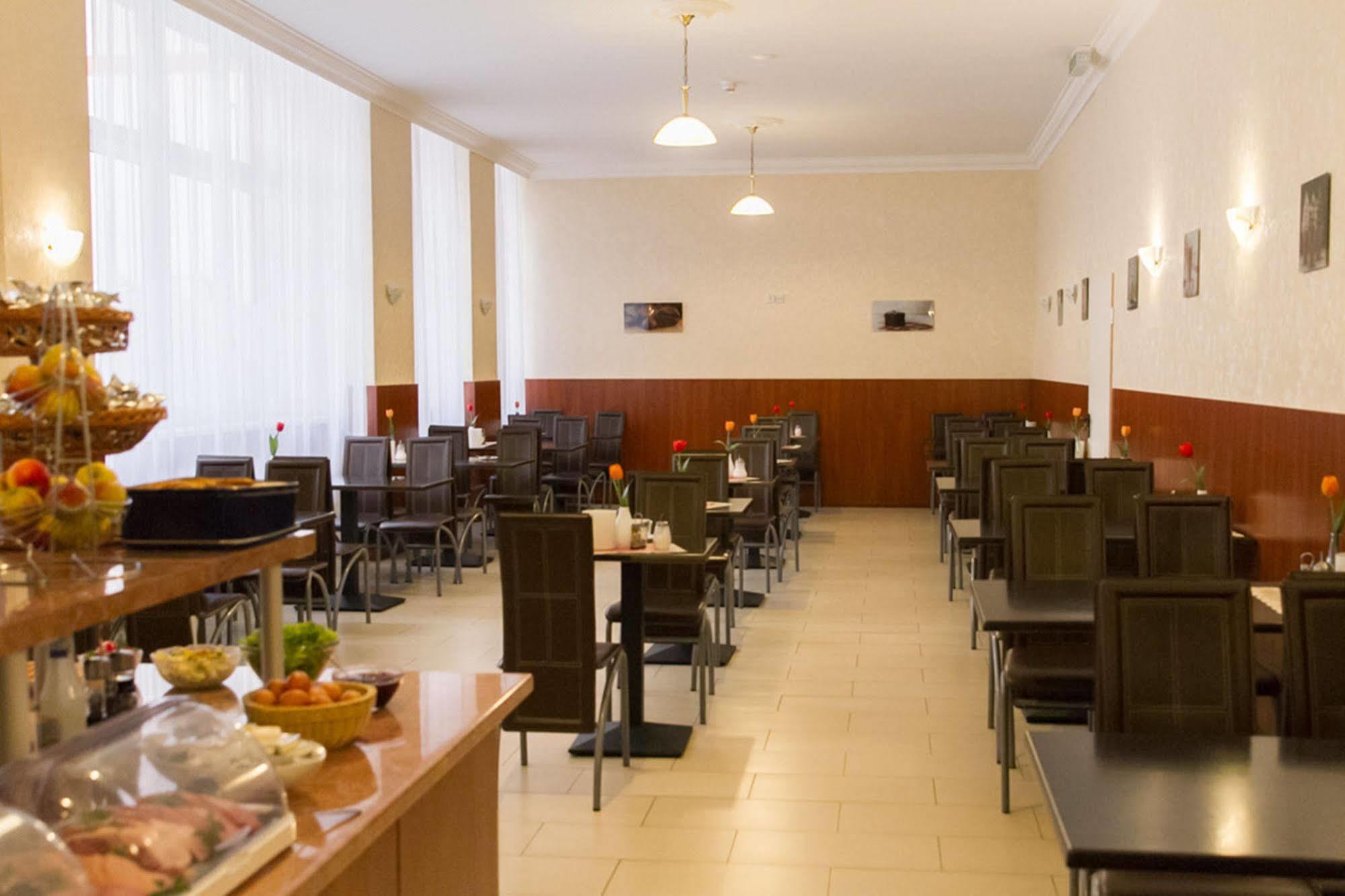 Hotel Lebensquelle Am Checkpoint Charlie Berlin