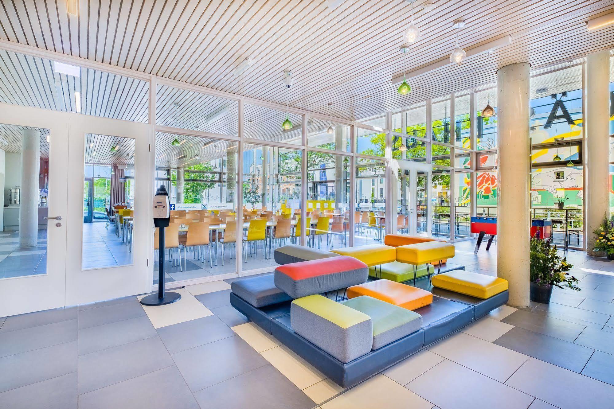 Albergue Martas Gaestehaeuser Hauptbahnhof Berlim